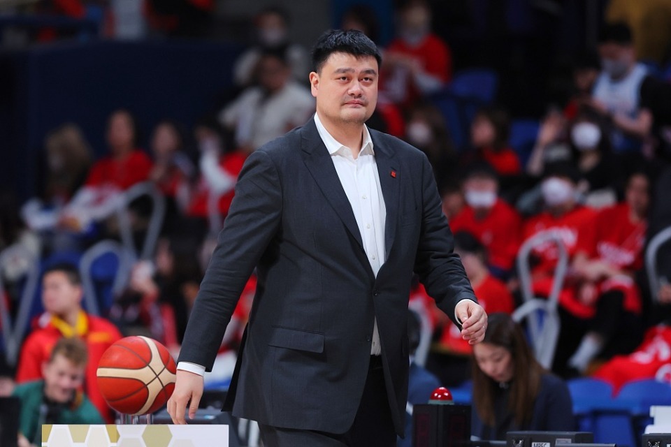 24中227中6三分球太辣眼星锐球员基本功太糟糕姚明尴尬