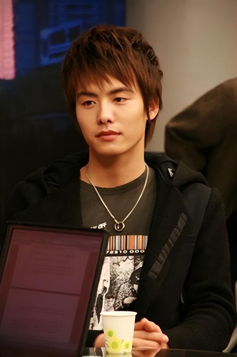 马天宇曾在节目中提起自己的家庭,他的一生到底遭遇了啥?