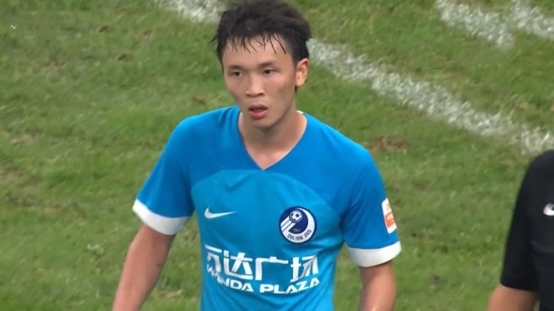 1-1，大连人94分钟绝平，林良铭补射进球，13轮不胜创纪录＋9分垫底-大连林树良