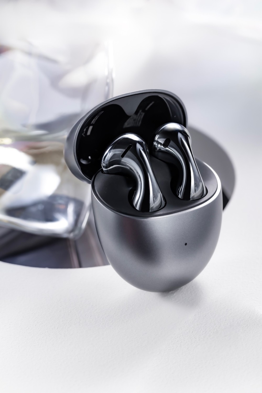 华为freebuds5开箱图赏水滴造型吸睛指数直线飙升