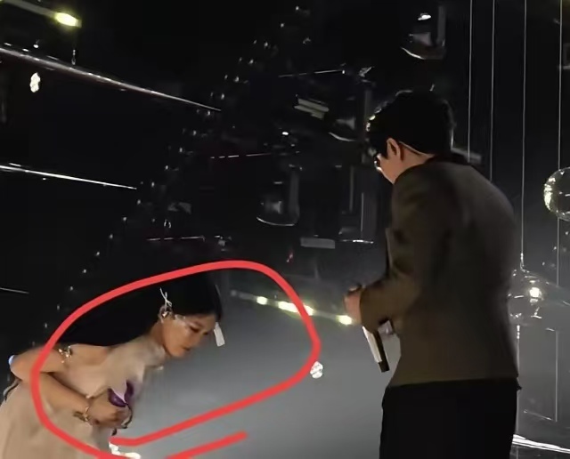 舞台緊張跑調怎麼辦？看沈佳潤的道歉鞠躬太圈粉 - 