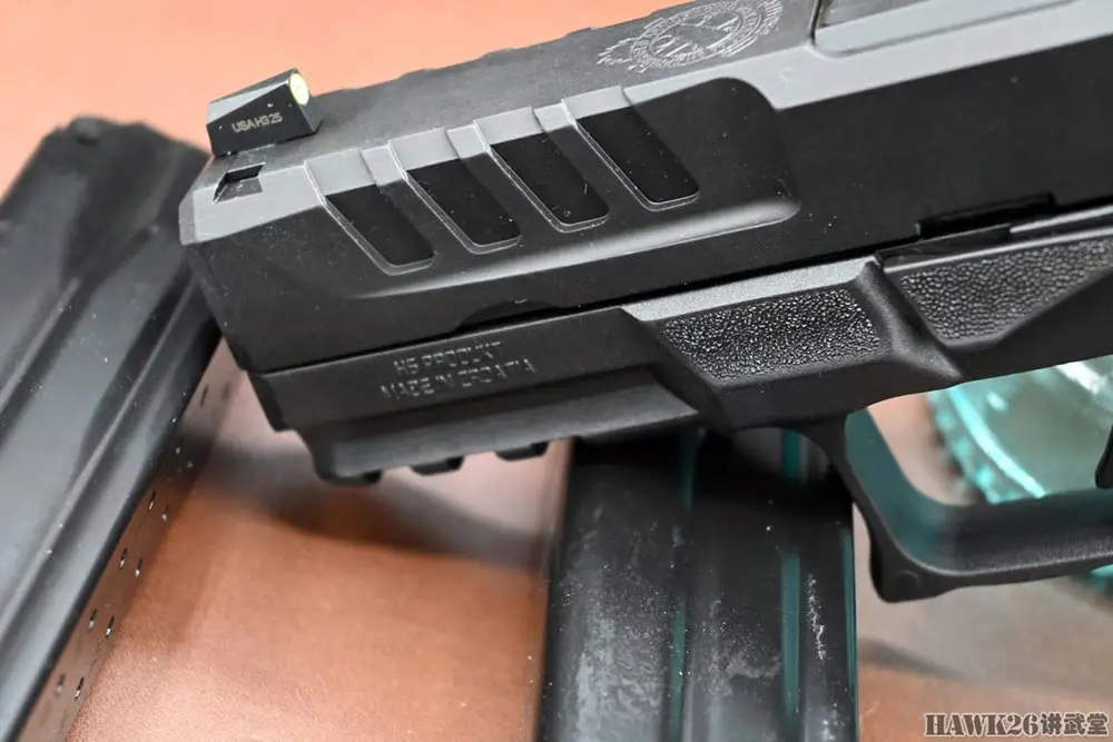 斯普林費爾德兵工廠公司“方陣”4.0FC手槍 格洛克19X的精神續作 - 
