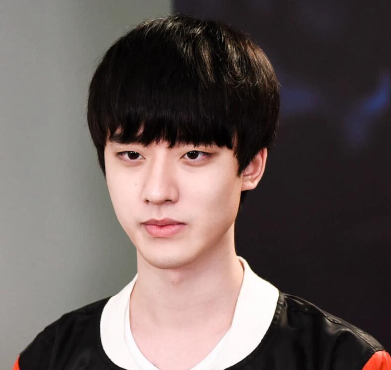 大舅子mystic彻底被封杀,被禁止直播,所有比赛视频被打码处理_腾讯