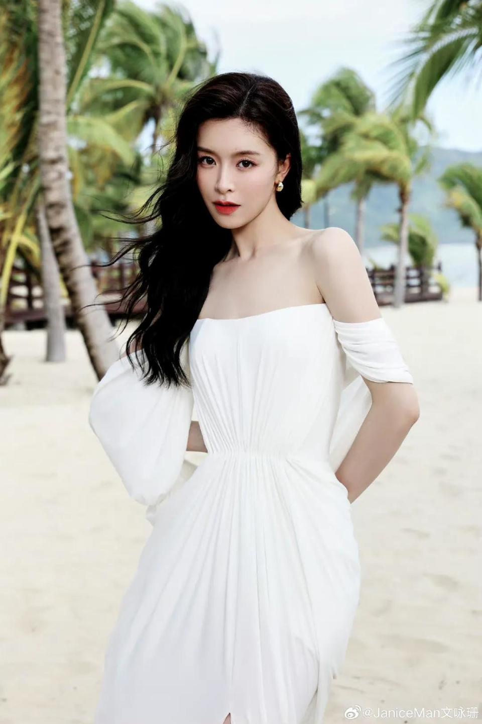 文咏珊从《消失的她》走进《莫斯科行动》演90年代蛇蝎美人