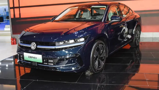 售16.99万元起，一汽-大众迈腾PHEV、探岳L PHEV正式上市