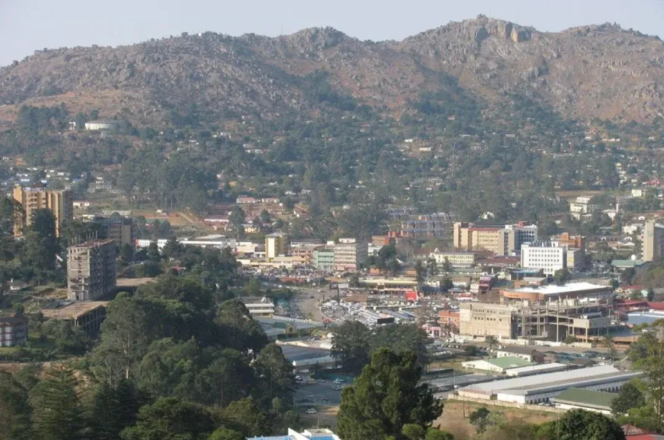 与台当局勾勾搭搭的斯威士兰"少数当权者",是什么来头?