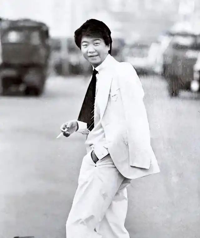 蔡澜唯一伤感的事情曝光！2年前妻子方琼文意外摔倒，不久后去世_腾讯新闻