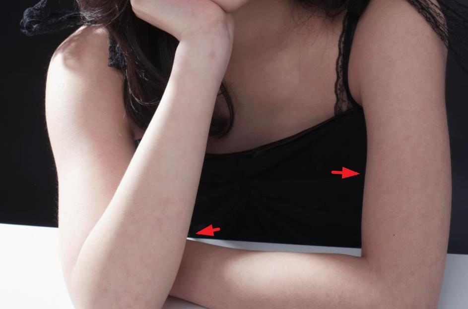 小S的第3個女兒發自拍照，14歲就很漂亮，外形完成驚艷蛻變 - 