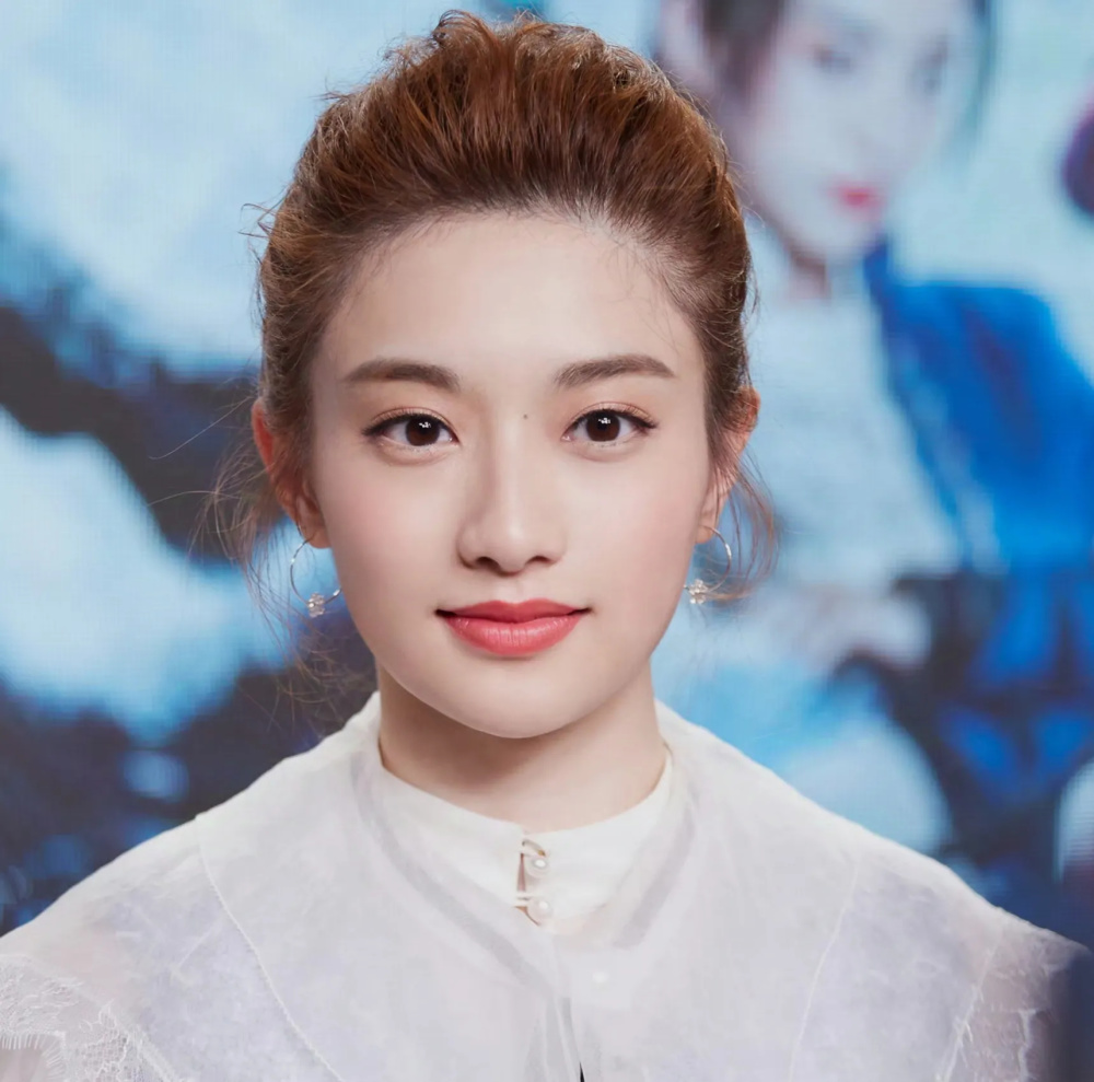 《唐诡2》孙雪宁:演技被嘲颜值却出圈,30岁虽不红却有强大家庭做后盾