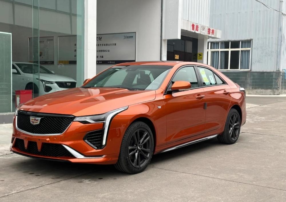 凯迪拉克"拼"了!211马力 8at配后驱,17,8万还看雅阁,迈腾?_腾讯新闻