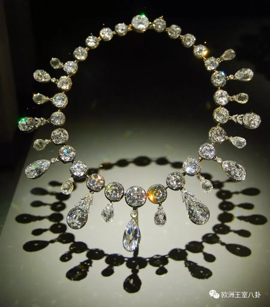 做最壕的女人,戴最闪亮的珠宝