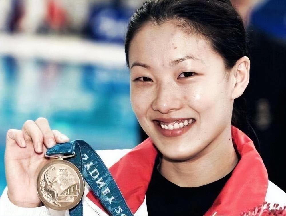 性格决定命运,从郭晶晶和伏明霞身上,我看到了嫁豪门