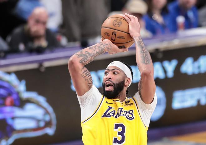 这浓眉哥真是越来越让人看不懂了