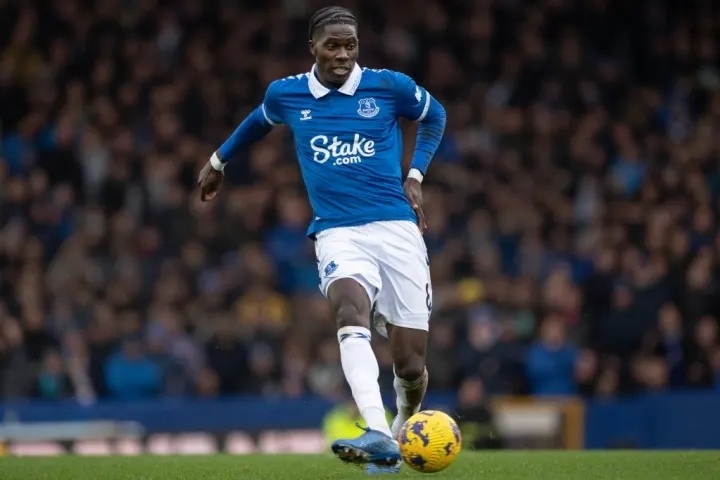 哈维德科钦点,新亚亚图雷?巴萨只肯报价4000万