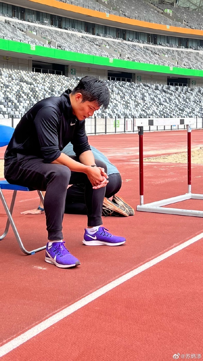 因用苹果代言耐克苏炳添社交媒体再遭围攻评论区没法看了