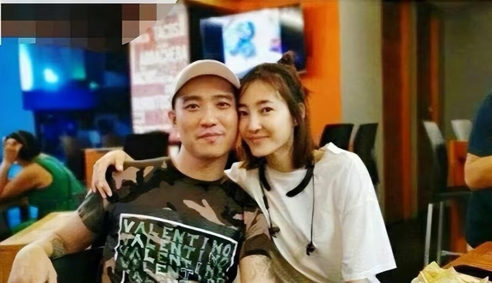 贾青和王丽坤老公床照曝光!
