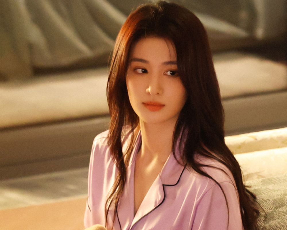 7岁上选美节目穿泳装,王楚然过往经历惹争议,被指对性格影响大