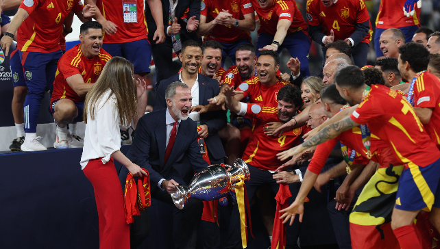 西班牙与墨西哥借世界杯改善关系