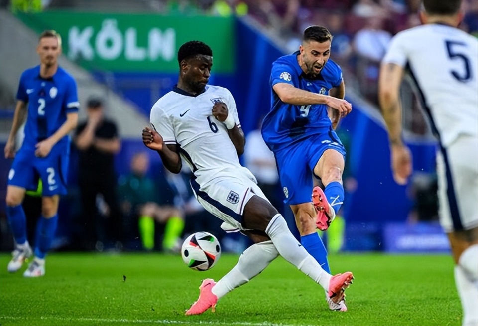 英格兰头名出线,淘汰赛首轮避开德国队,16强确定11队