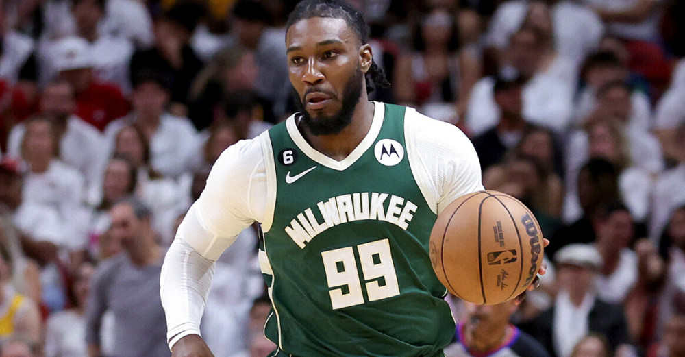 雄鹿与克劳德达成一年合同续约口头协议_腾讯新闻