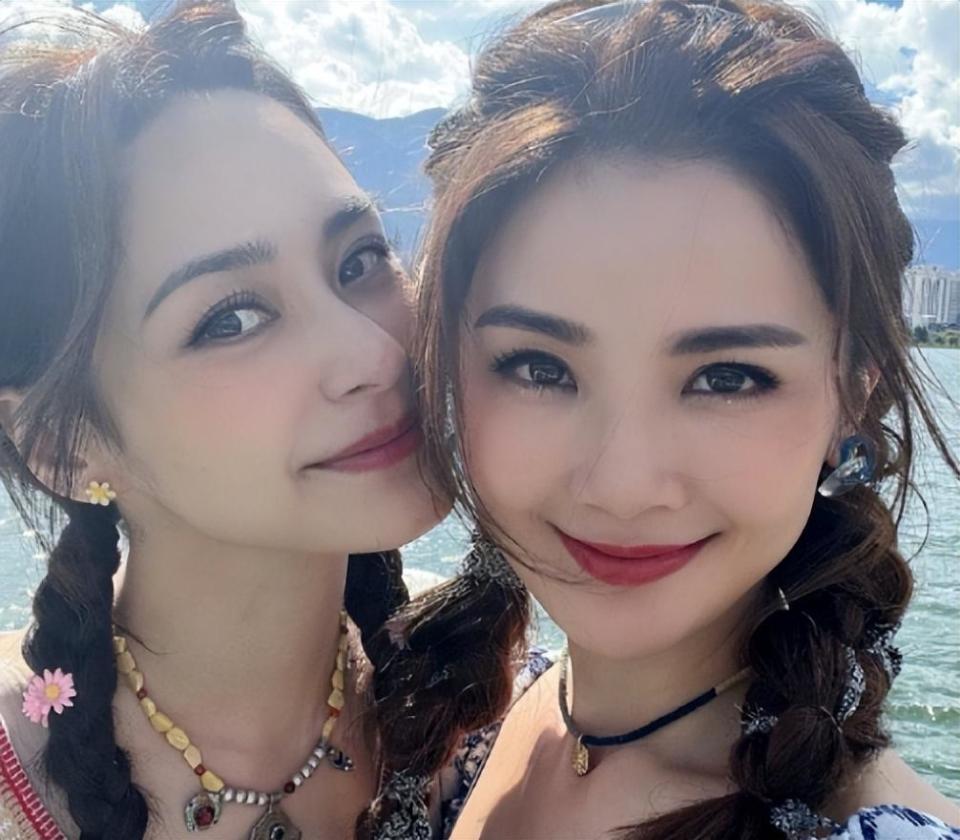 这位队友因丑闻拖组合下水,后面又像一条落水狗一样狼狈,关智斌即便没