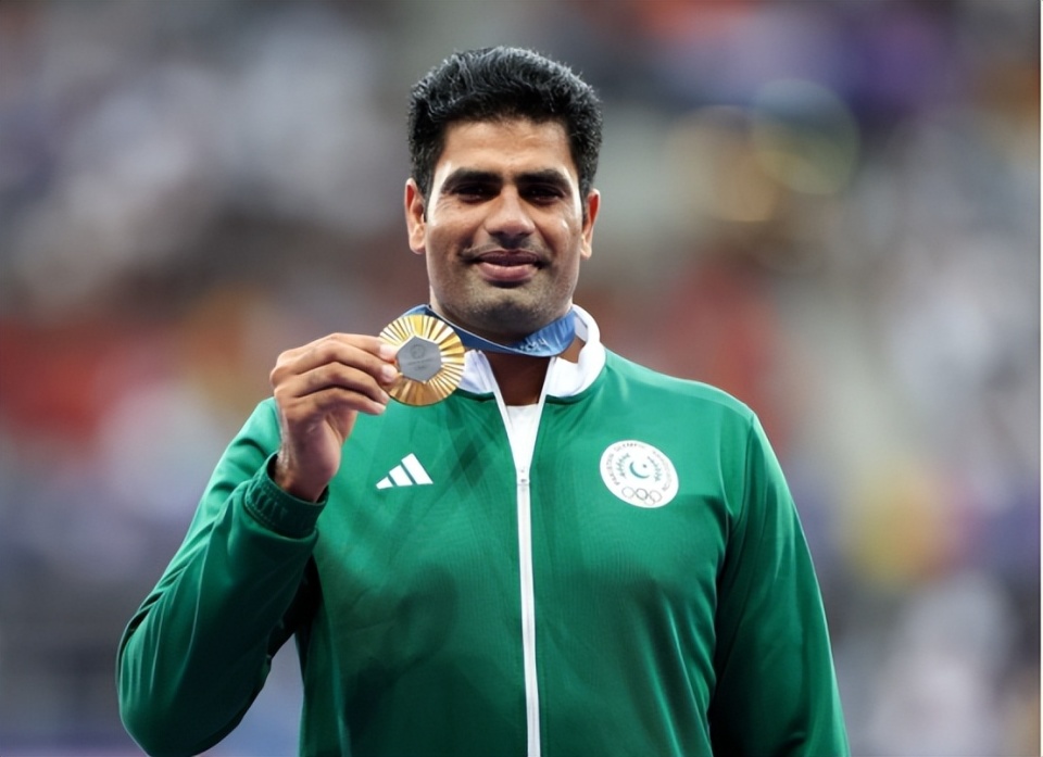 回顾奥运:脸都不要!印度运动员在巴黎做丑事被驱逐,太尴尬了