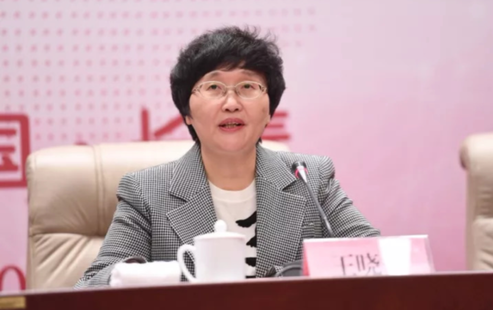 新组建的司法部迎来首位女性"一把手"_腾讯新闻