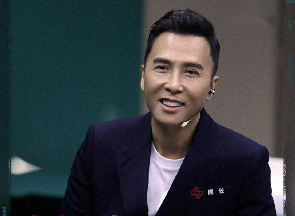 47人30分钟脱衣2次,严敏新综艺《我可以47》是懂"卖肉"的_腾讯新闻