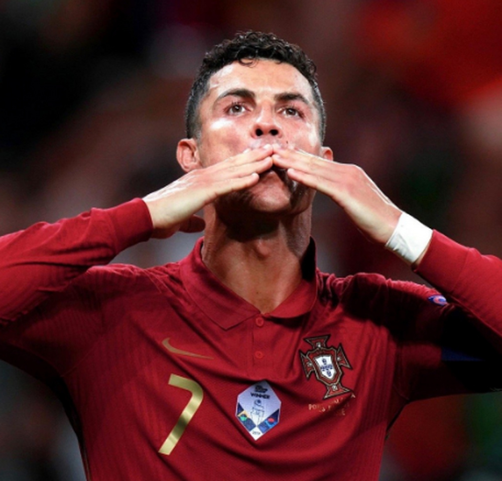 今夜总裁出战盘点c罗神级欧洲杯数据出战次数第一进球排名第一