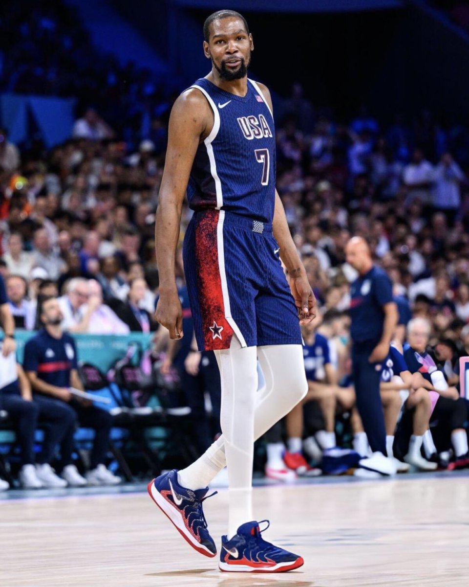 杜兰特多项数据霸占美国队史第一!太阳ceo公开否认流言:他不会离队