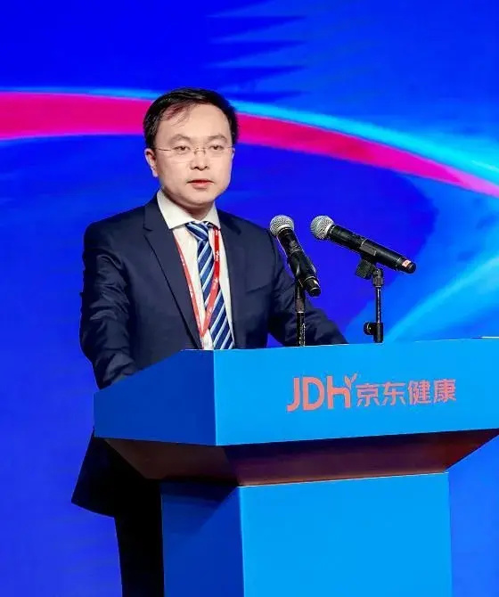 从坚持离婚到害怕不爱，蔡磊忐忑不安，段睿争议中不离不弃_腾讯新闻