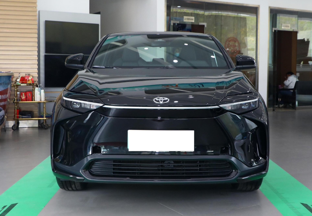 这款丰田中型suv,国内才15万多_腾讯新闻