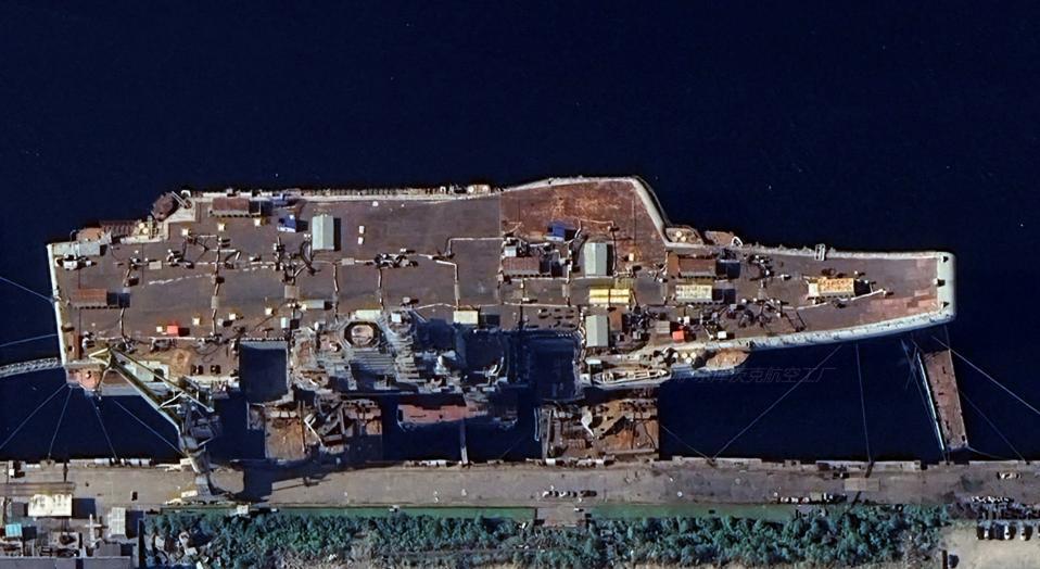 ��Ψһ��ĸ��δ������������������й�����