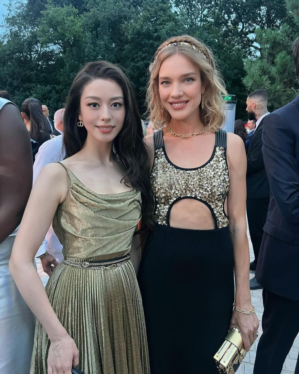 众女星现身巴黎奥运之夜派对,谷爱凌,郎朗妻子晒与詹姆斯合照