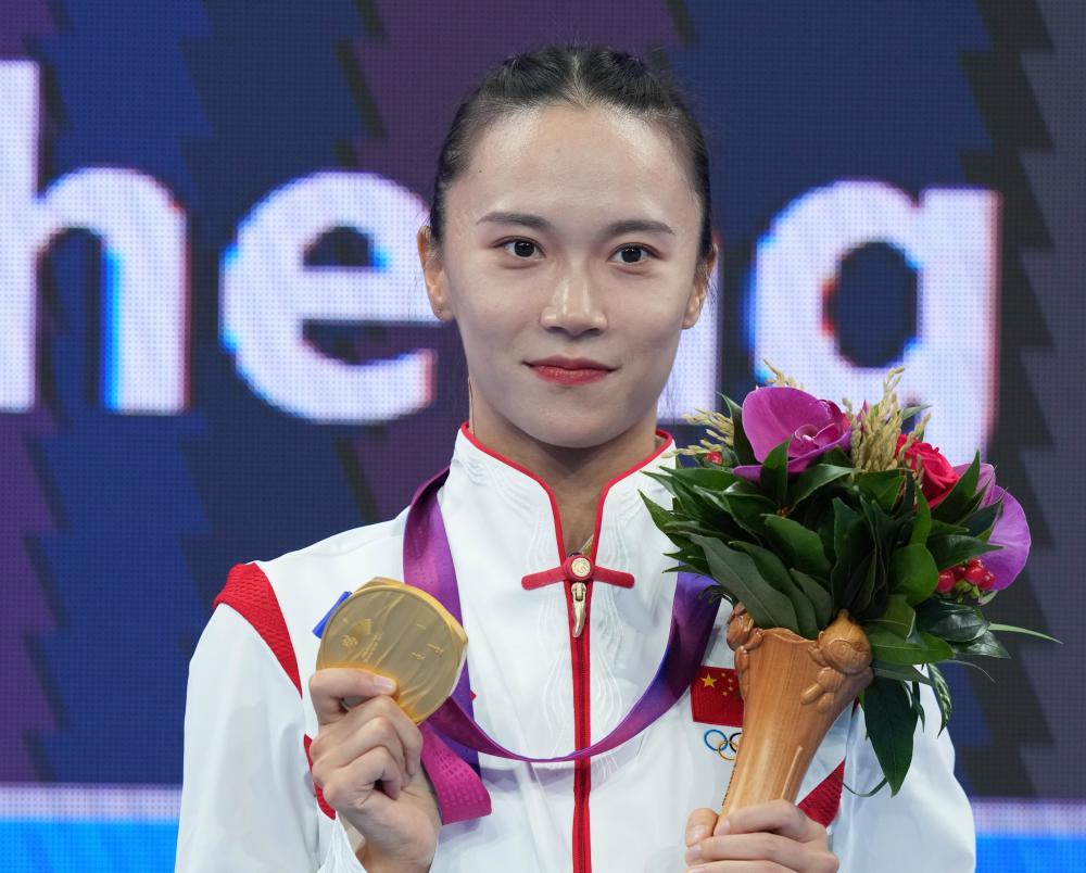 朱雪莹泪洒赛场!蹦床仅获第4名,8年无人卫冕,决赛2人均失误