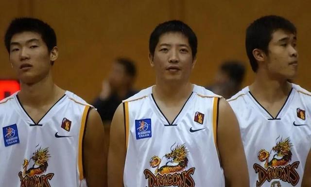 恭喜！2022年中国篮球名人堂确定，王治郅、蒋兴权携9人入选时光企鹅app是不是不返现