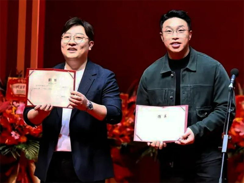 产房传喜讯烧饼“升”了，任德云社副总，栾云平评论区炸了_腾讯新闻
