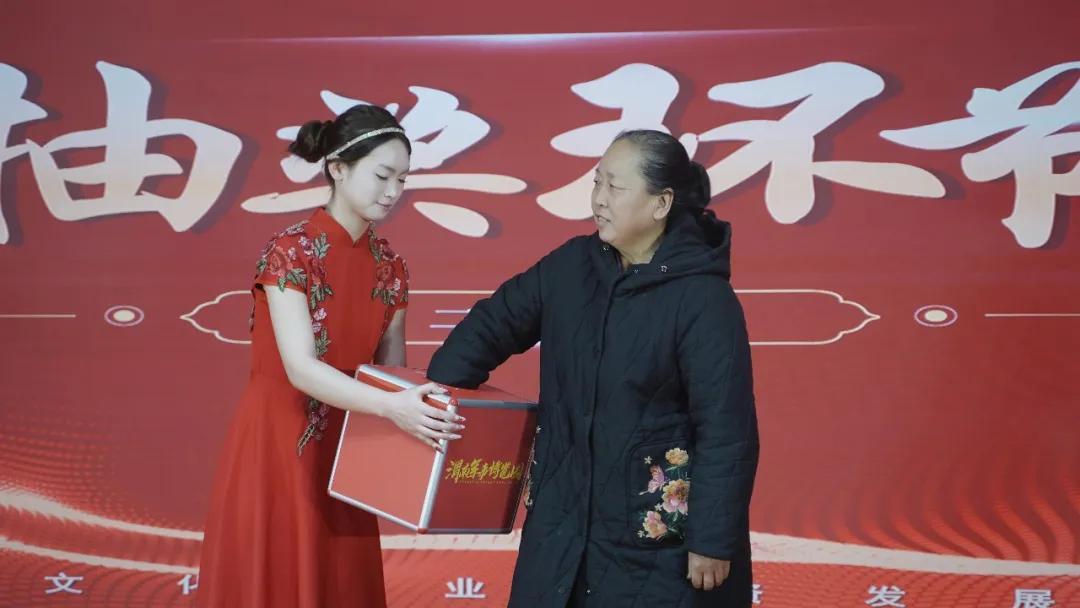 “熱血鑄軍魂 聚力創未來”——渭南軍事博覽園2025年年會暨2026年產品推介會成功舉辦 - 