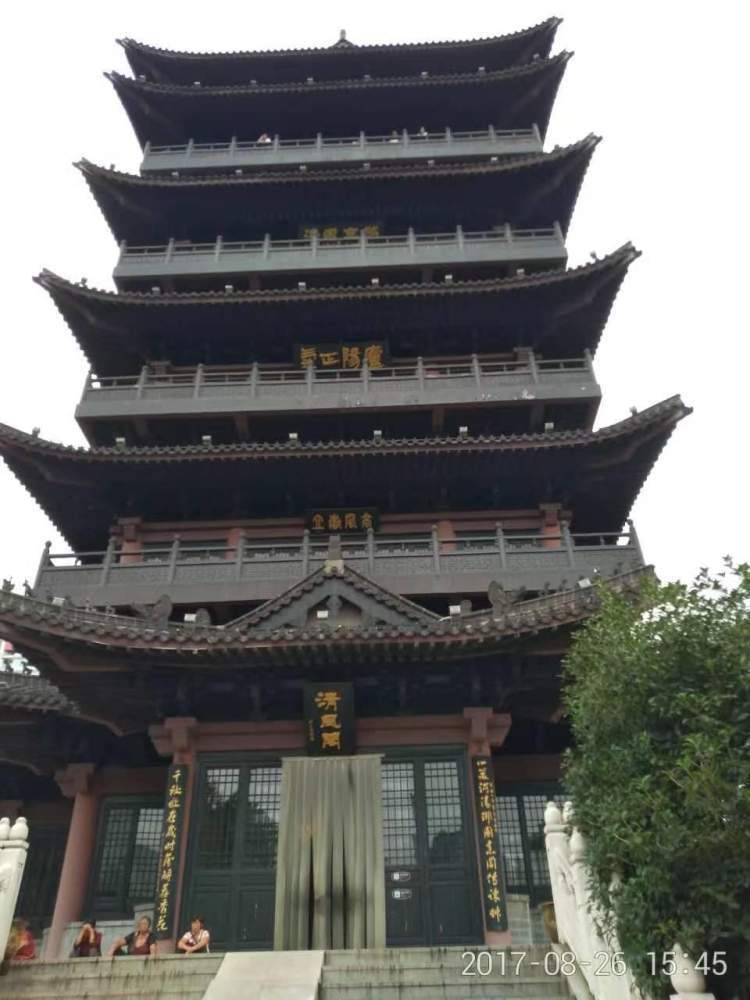 游包公祠,看"清心为治本,直道是身谋"准则