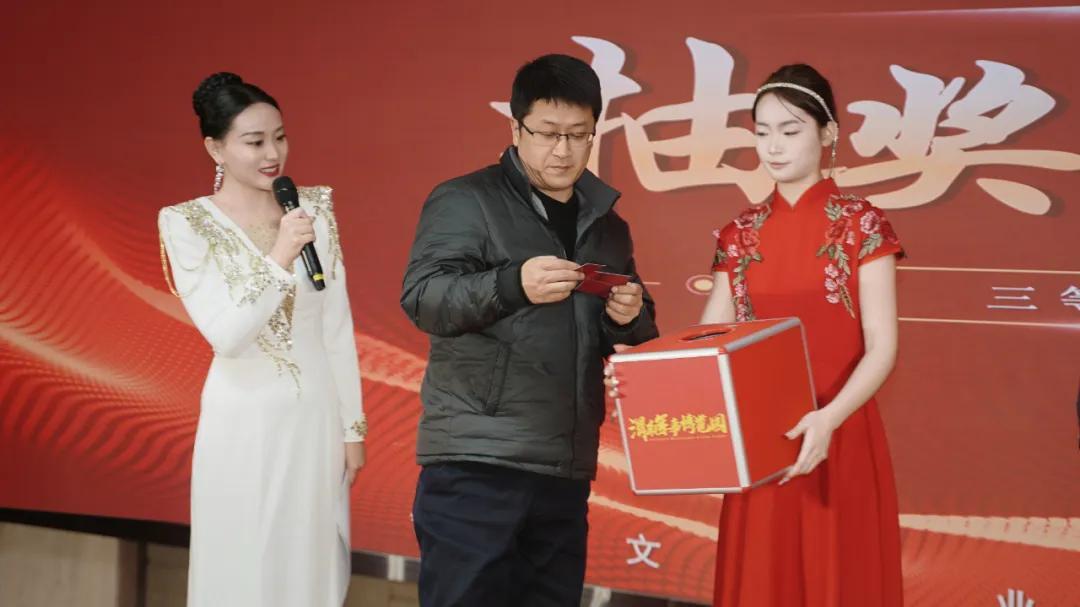 “熱血鑄軍魂 聚力創未來”——渭南軍事博覽園2025年年會暨2026年產品推介會成功舉辦 - 