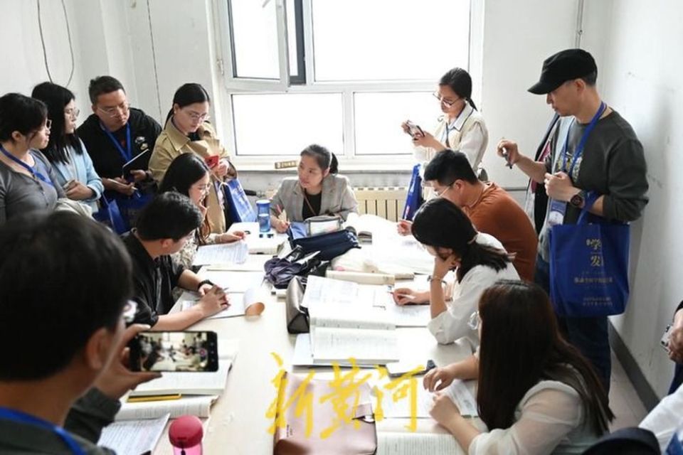 把学生未来前置,在精英中学看到的"另一种教育"