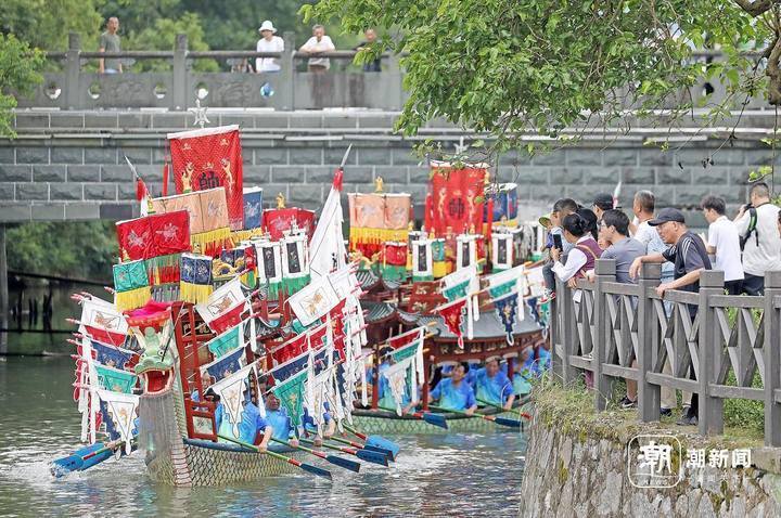 杭州蒋村龙舟奋楫迎端午