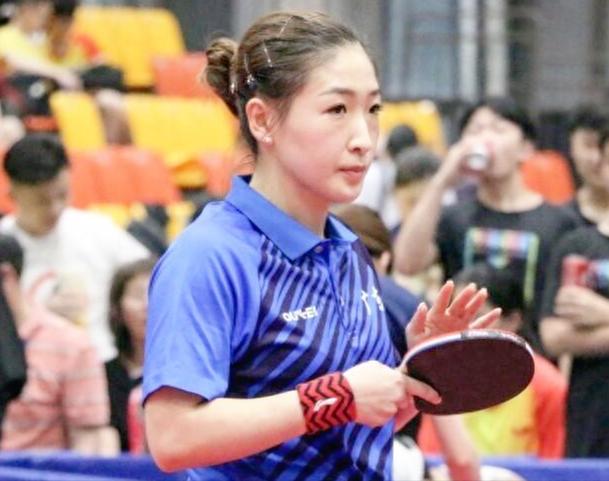 北京时间11月19日上演了一场非常精彩的对决——奥运冠军刘诗雯,全国