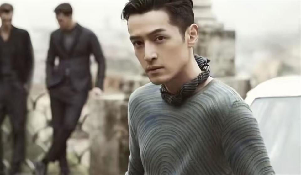 20年前，张冕为护胡歌离世，胡歌许诺赡养其父母，如今他做到了吗