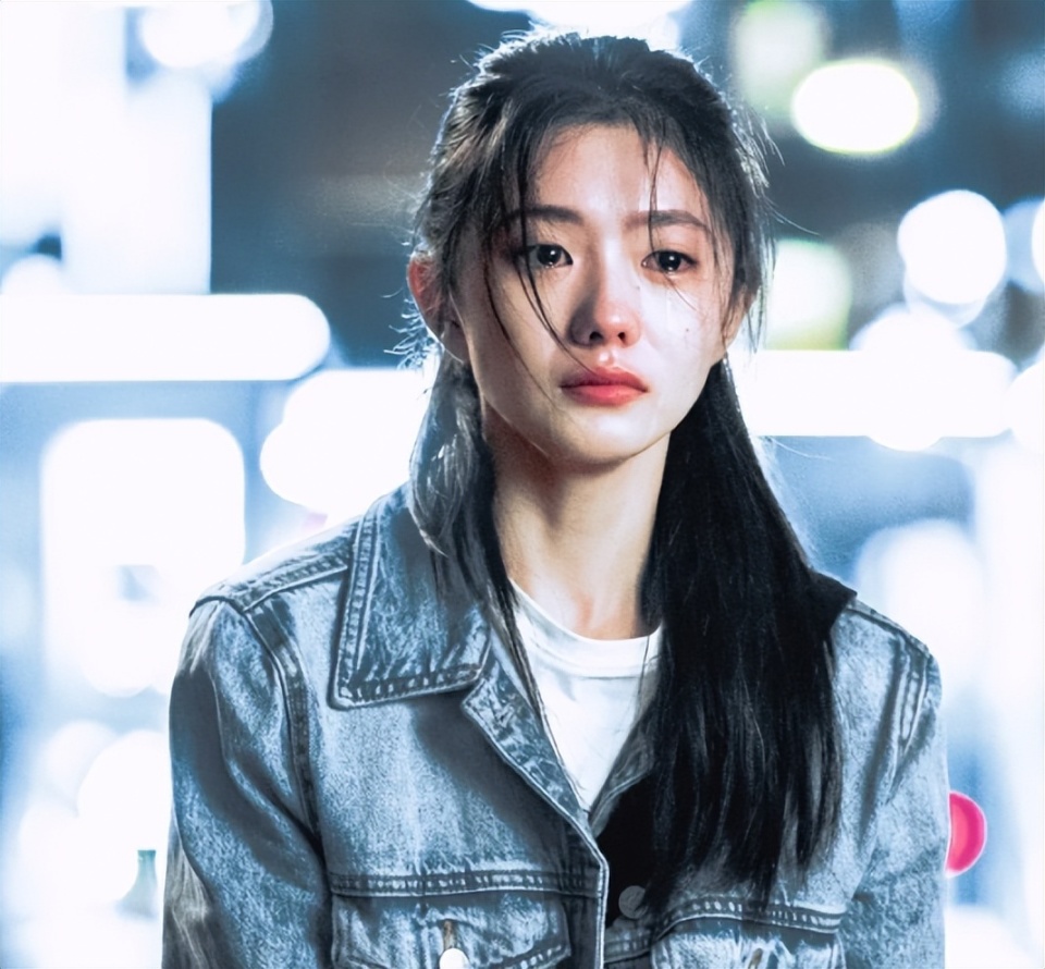 小瞧刘浩存了,《灿烂的她》口碑炸裂,她的"整容式"演技大爆发_腾讯