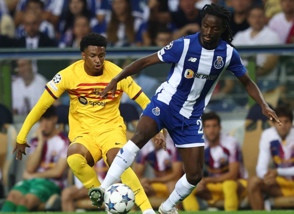 绝平进球被吹掉,替补神兵立功,哈维遭遇双重打击_腾讯新闻