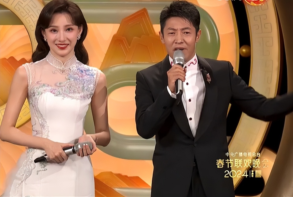 春晚镜头下，马凡舒美得太超过，刘诗诗杨幂惊艳，李沁似嫦娥仙子_腾讯新闻