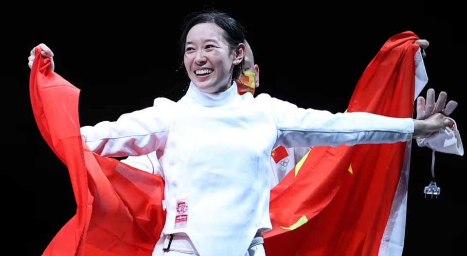 所以孙一文再次回到国家队集训,并且准备冲击巴黎奥运会的金牌