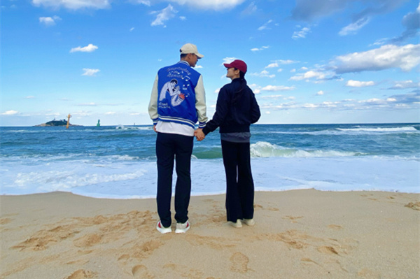 最貌合神离的4对明星夫妻假深情被揭穿秀恩爱都像在演戏