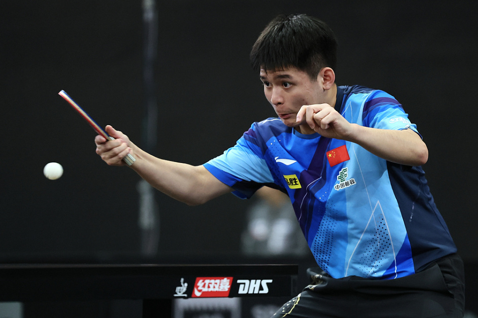 1号种子樊振东1-3出局!18岁天才挺进16强,国乒的新未来